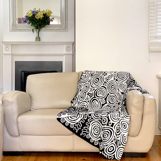 Black & White Seven Sisters Throw Blanket